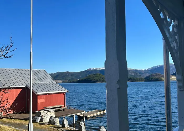 Дом отдыха Handelsmannens Hus Ved Otnesbrygga, Valsoyfjord Otnes (Trondelag)