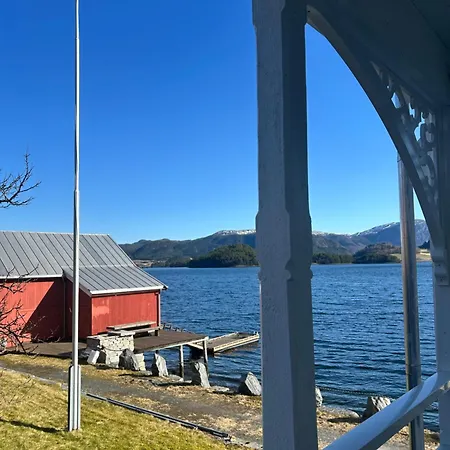 度假居 Handelsmannens Hus Ved Otnesbrygga, Valsoyfjord Otnes (Trondelag)